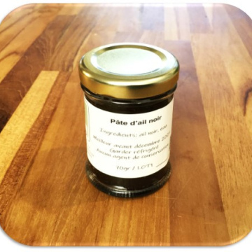 Pâte d'ail noir